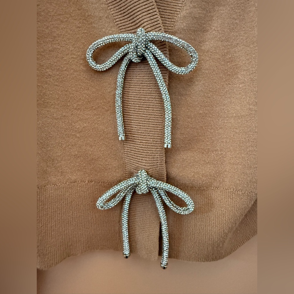 EXPRESS NWT Rhinestone Bows Cropped Cardigan - Picture 2 of 9